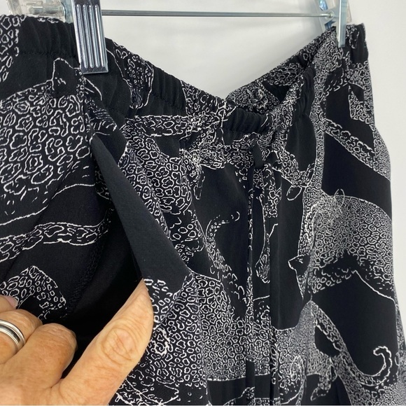 The Limited leopard cat black & white print wide leg pant, M - Picture 7 of 15